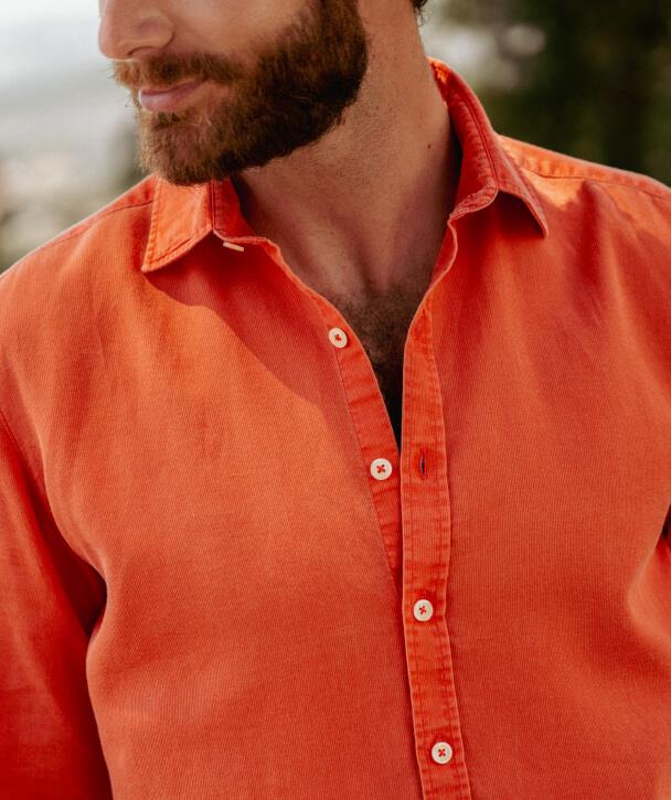 La chemise “light and soft” un modèle innovant élaboré  par CAFÉ COTON