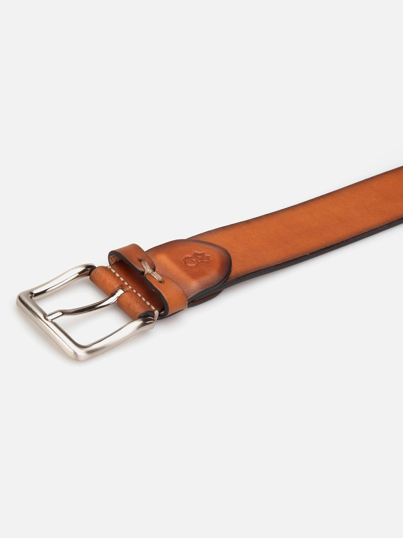 Brown patinated leather belt