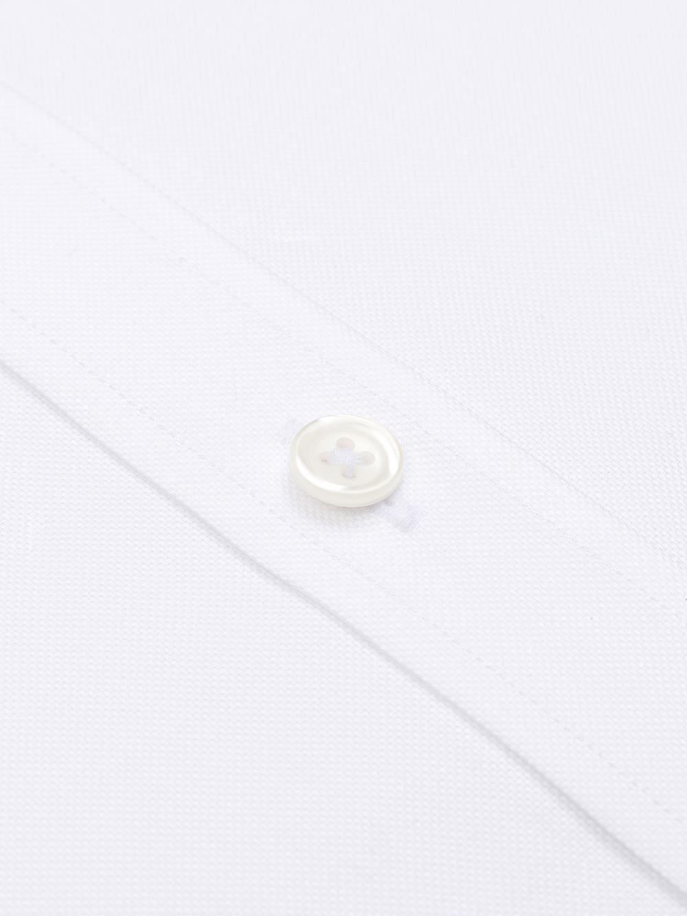 Camicia oxford bianca - Colletto abbottonato