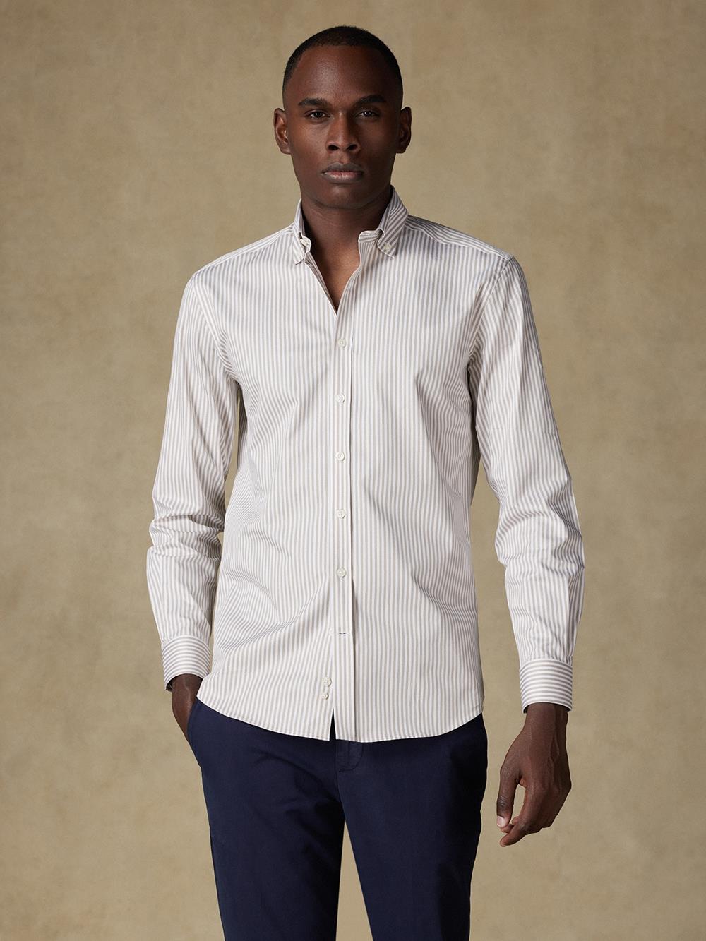 Chemise cintrée Barry à rayures sable- Col Boutonné