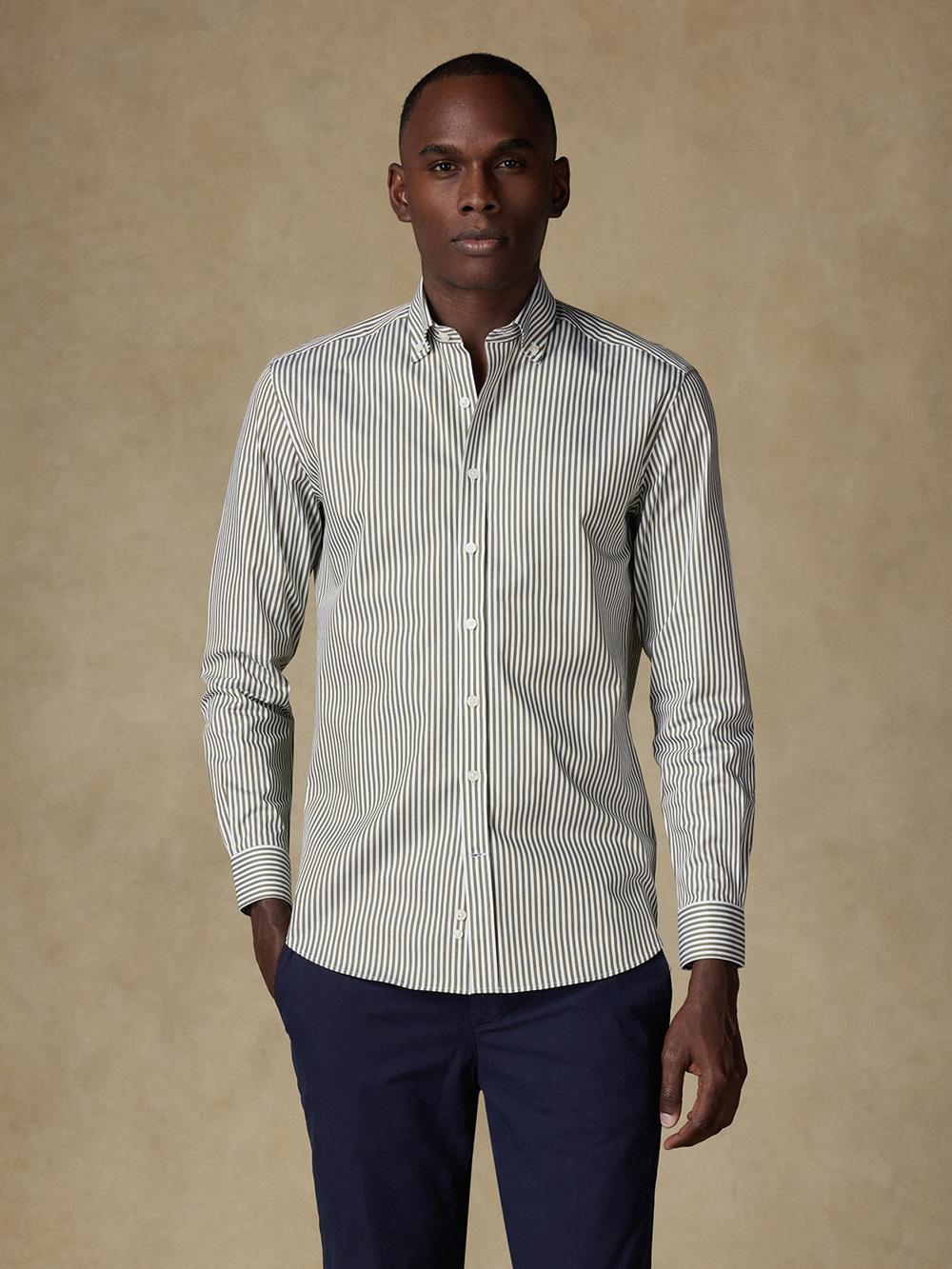 Chemise cintrée Barry à rayures kaki- Col Boutonné