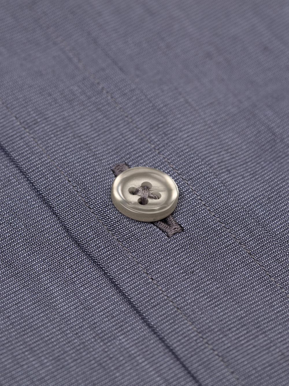 Slim-fitted shirt grey in thread - Buttoned collar