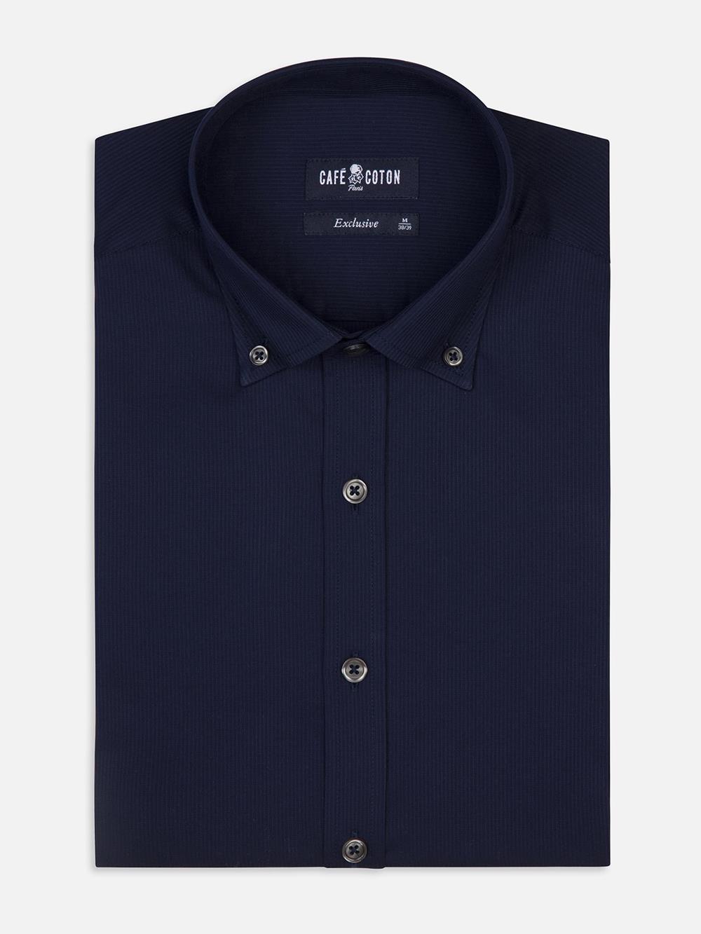 Camisa entallada Vincennes azul marino - Cuello con botones