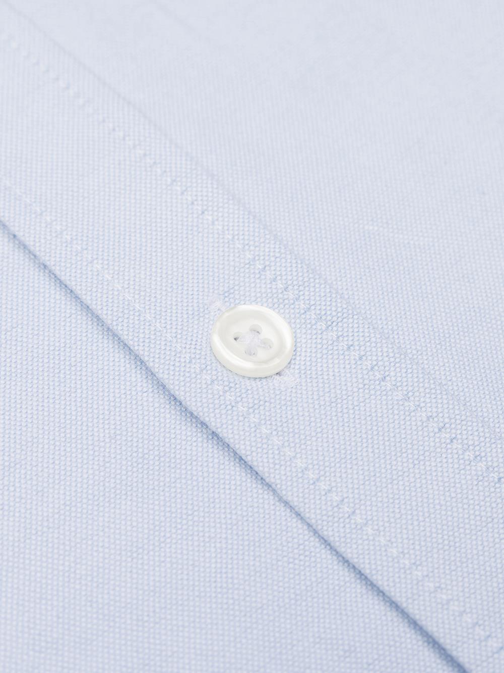 Bio-Tailliertes Hemd aus gewaschenem Oxford himmelblau