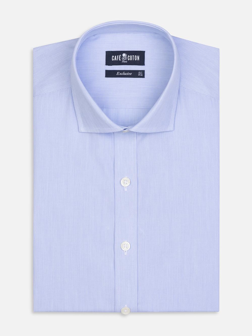 Tailliertes Hemd mit tausend Streifen himmelblau
