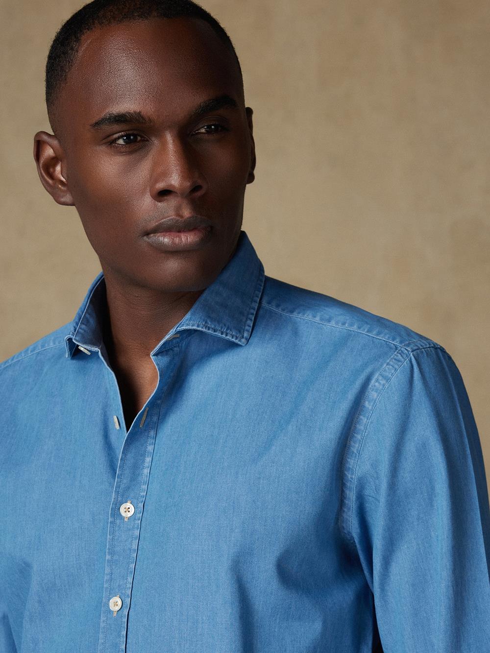 Camicia slim fit slim fit in denim blu - Colletto piccolo