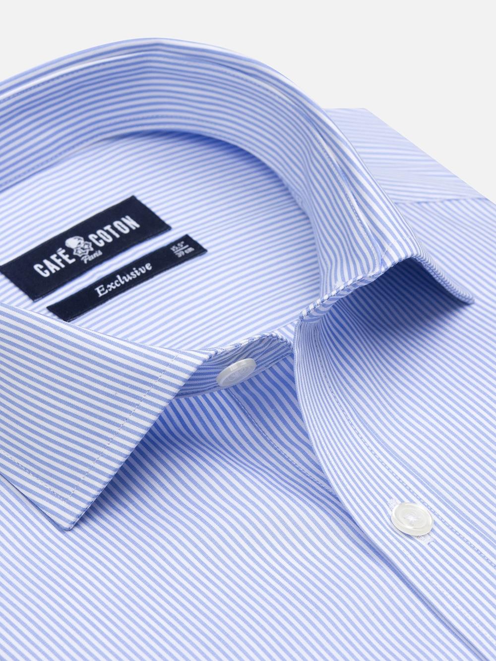 Menthon-Tailliertes Hemd mit himmelblauen Streifen - Doppelmanschetten