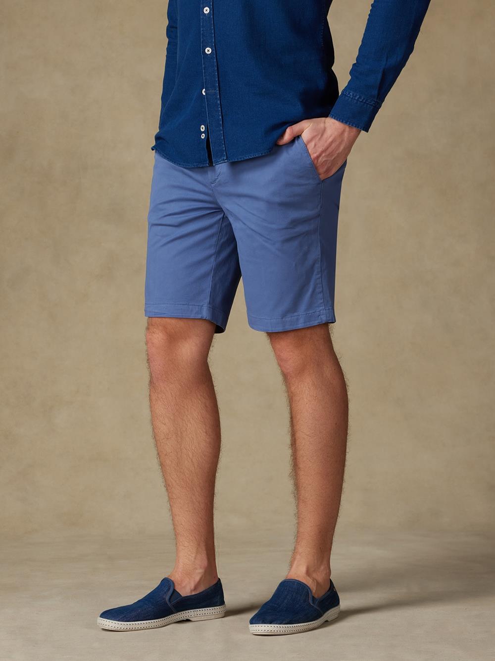 Jim Bermuda in cobalt cotton