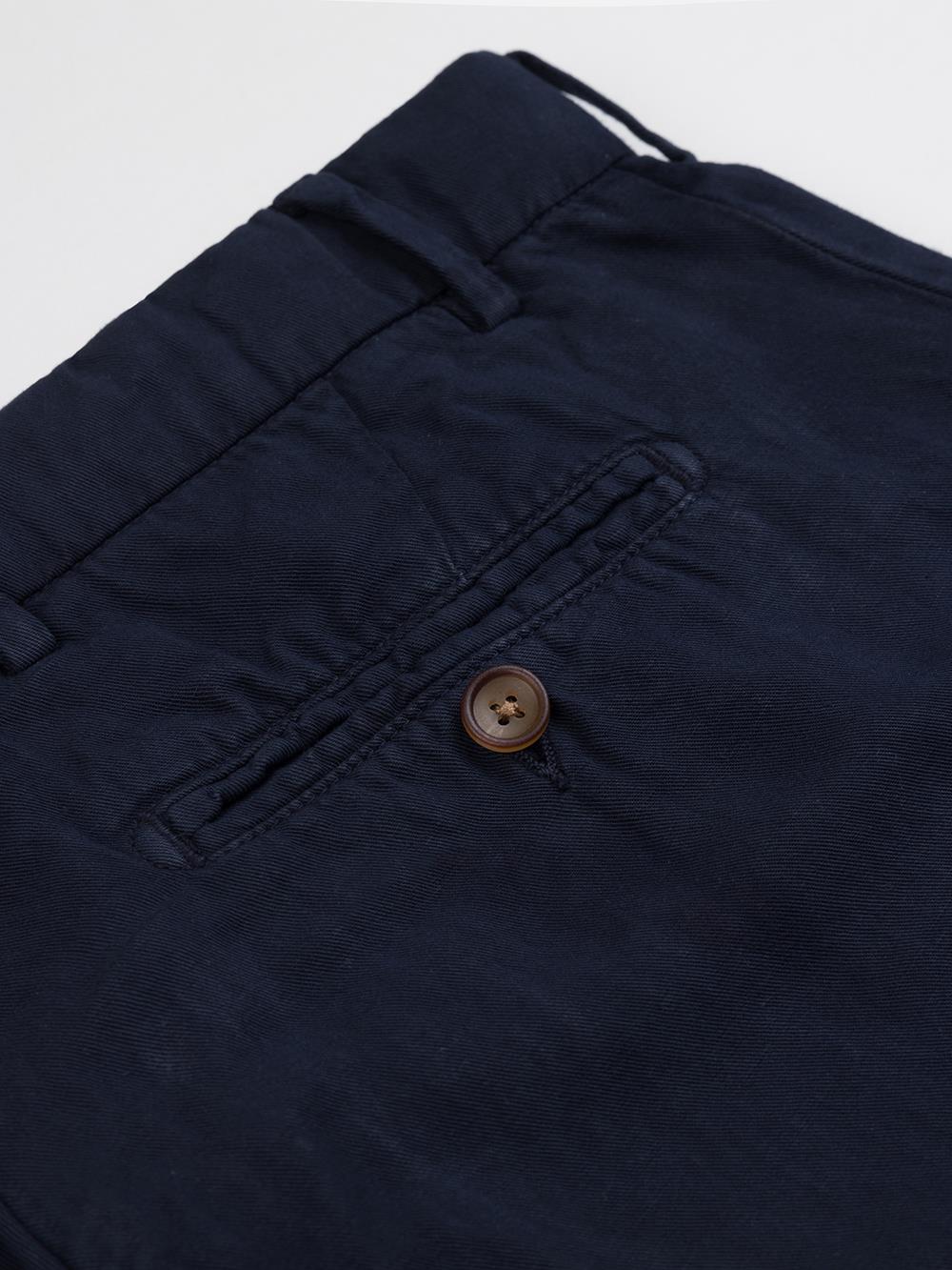 Greg bermuda shorts in navy linen 