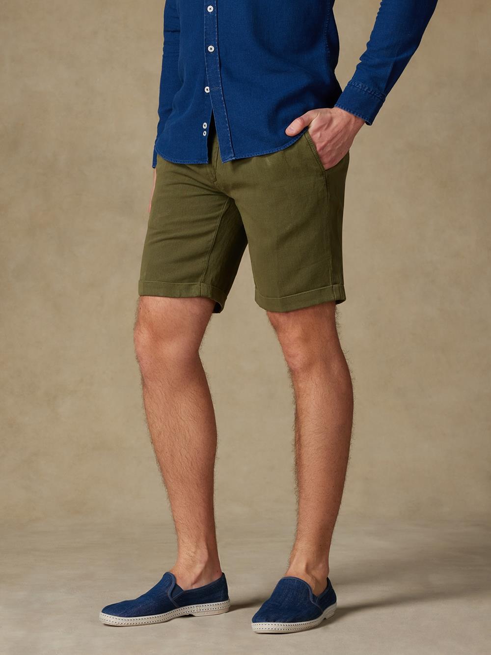 Greg bermuda shorts in kaki linen 