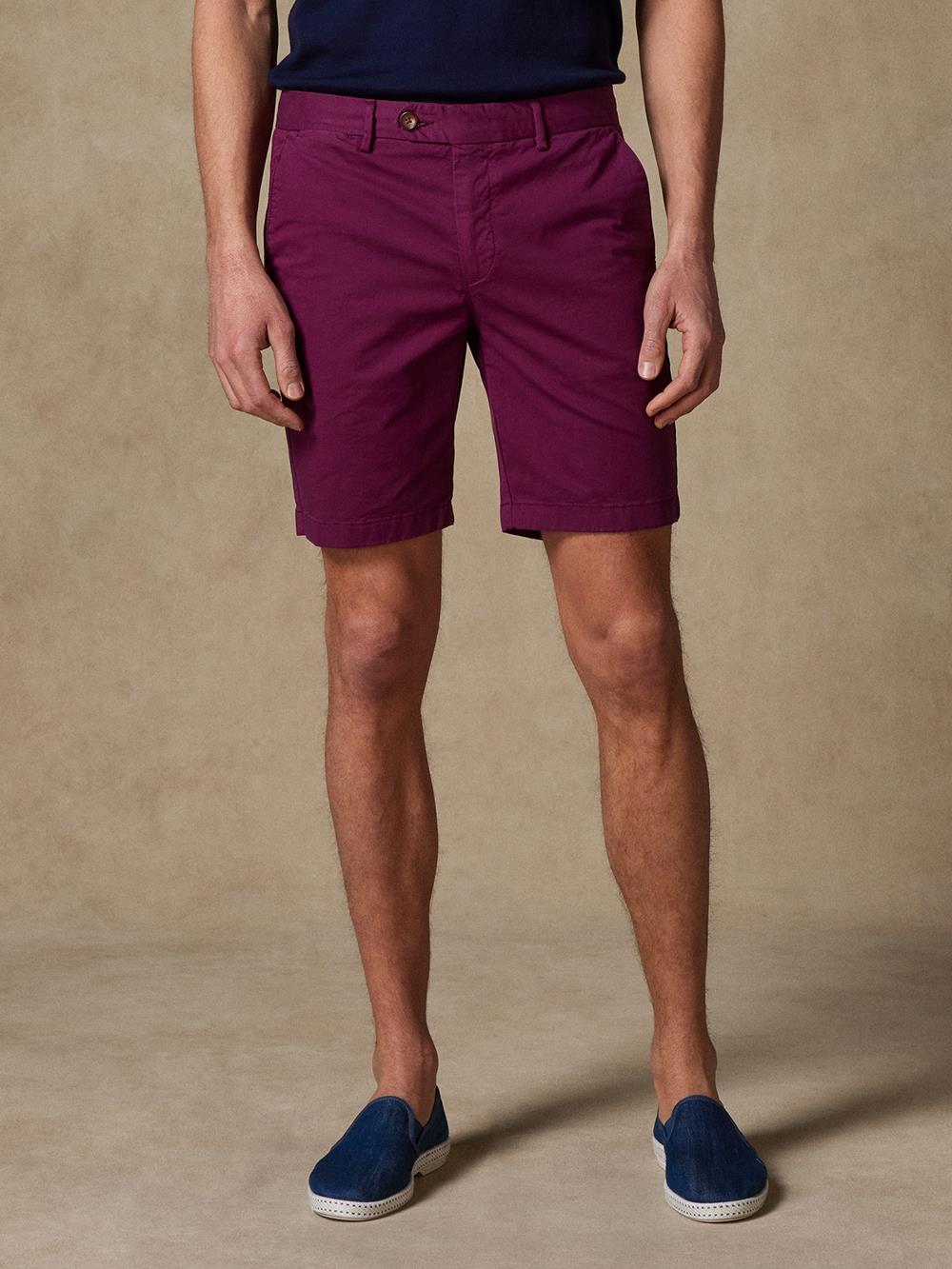 Bermuda-Shorts aus pflaumenfarbener Baumwolle