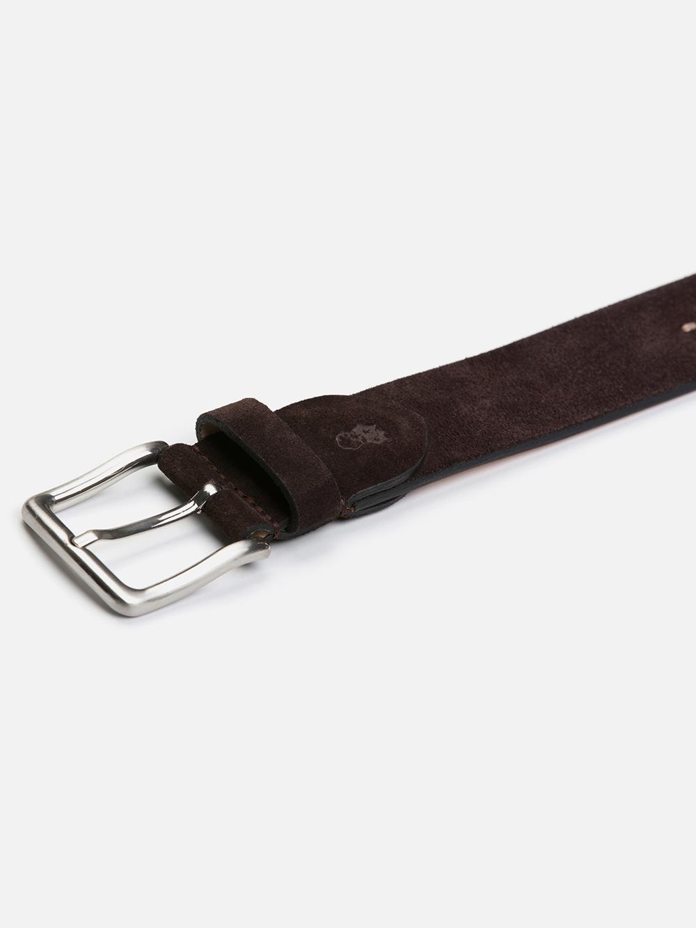 Brown leather belt with embroidered motifs