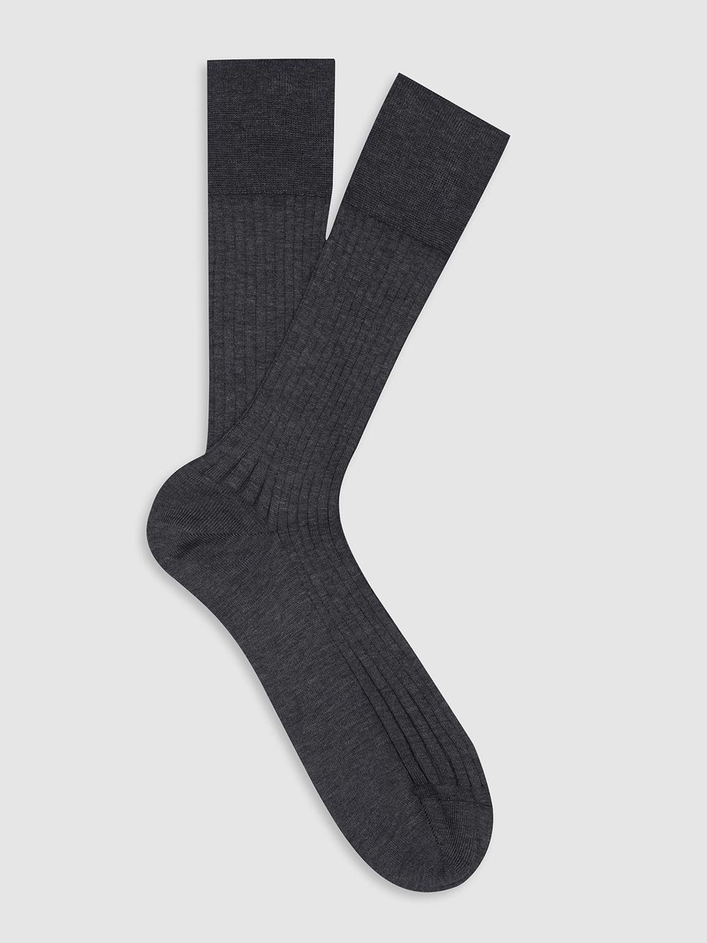 Bret sokken in grijs ruitjes garen