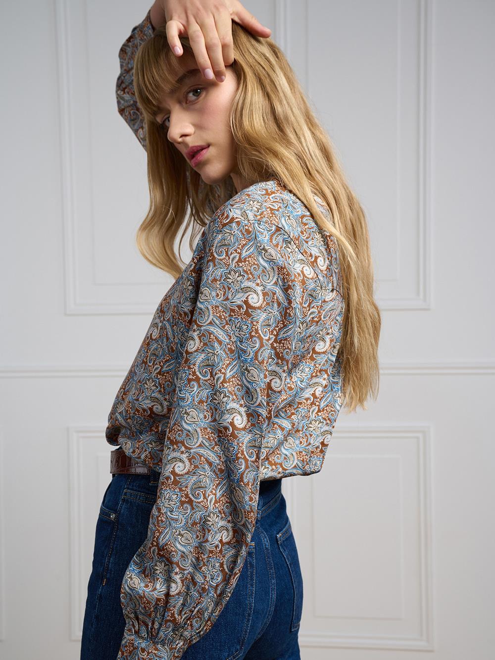 Helene camel shirt with floral print