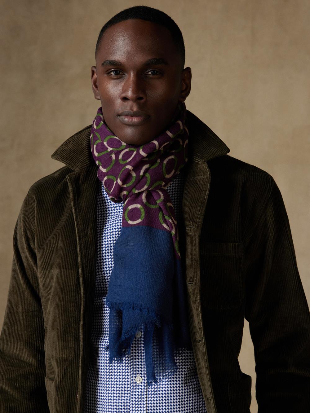 Castille scarf in patterned wool