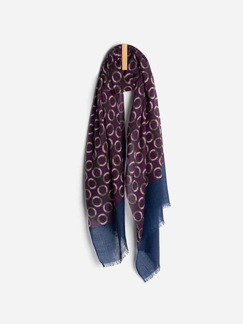 Castille scarf in patterned wool
