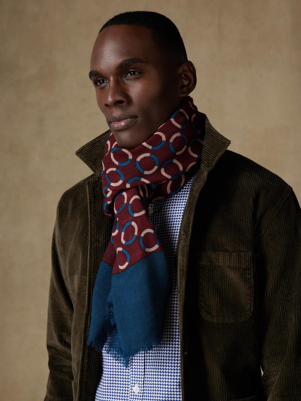 Burgundy wool Castille patterned scarf