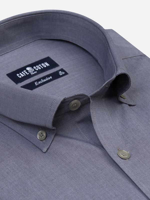 Slim-fitted shirt grey in thread - Buttoned collar