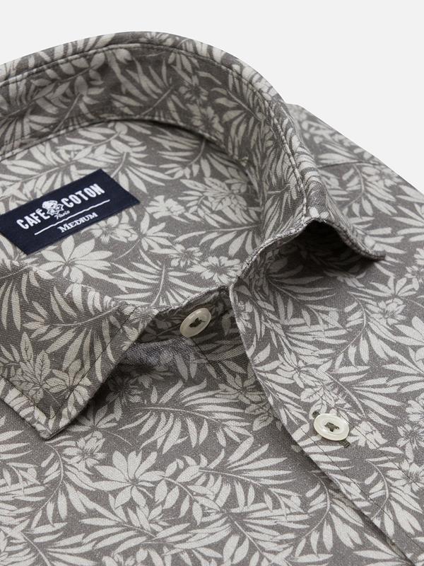 Camisa slim fit Spike de lino caqui con estampado floral 