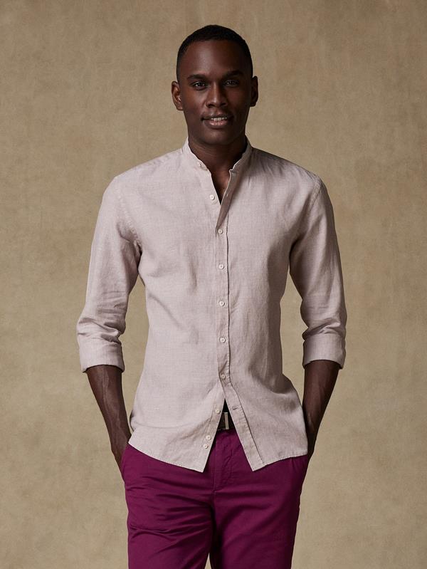 Liam slim fit shirt with Mao Collar in sand linen
