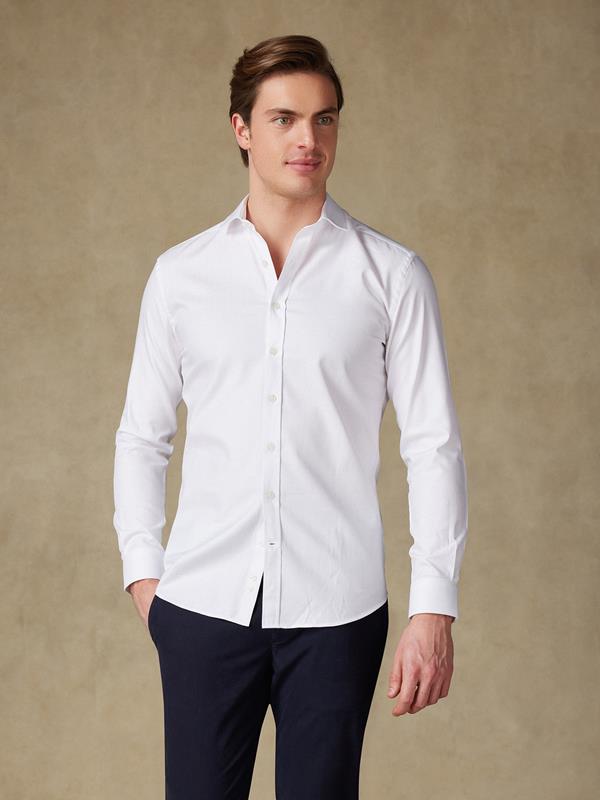 Extra long sleevesHerringbone slim fit shirt - White