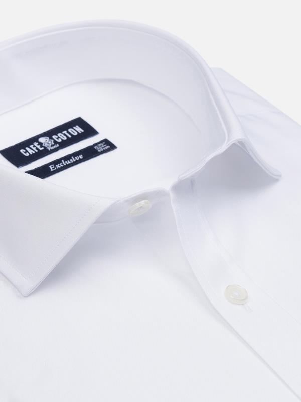 Tailliertes Hemd aus Pinienholz mit weißem punktmuster