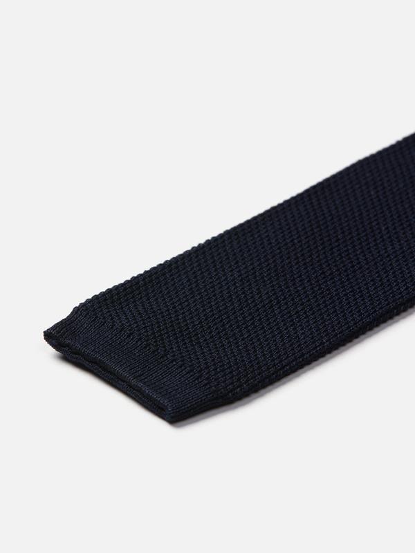 Chemise fine en tricot noir