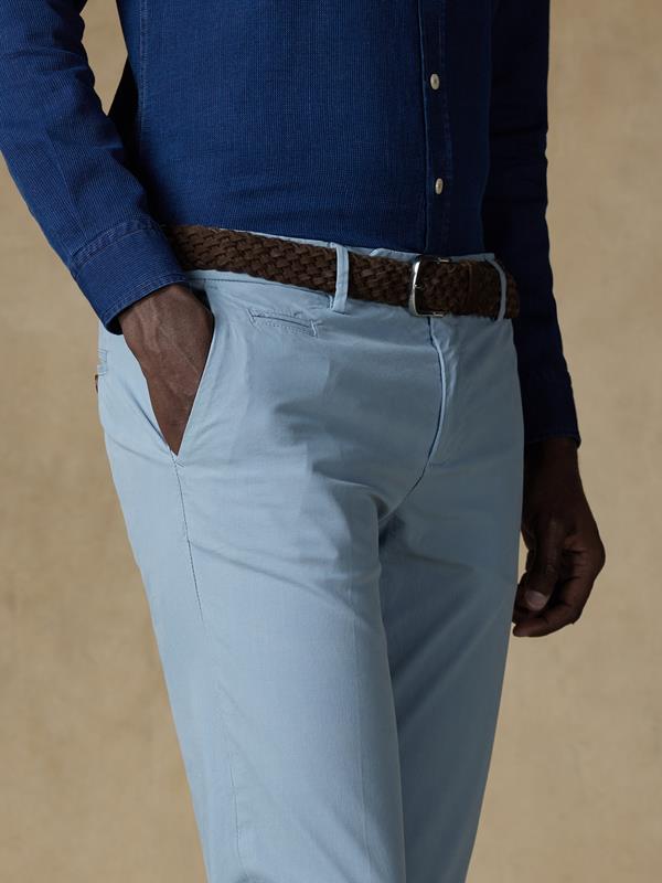 Pantaloni chino color celadon 
