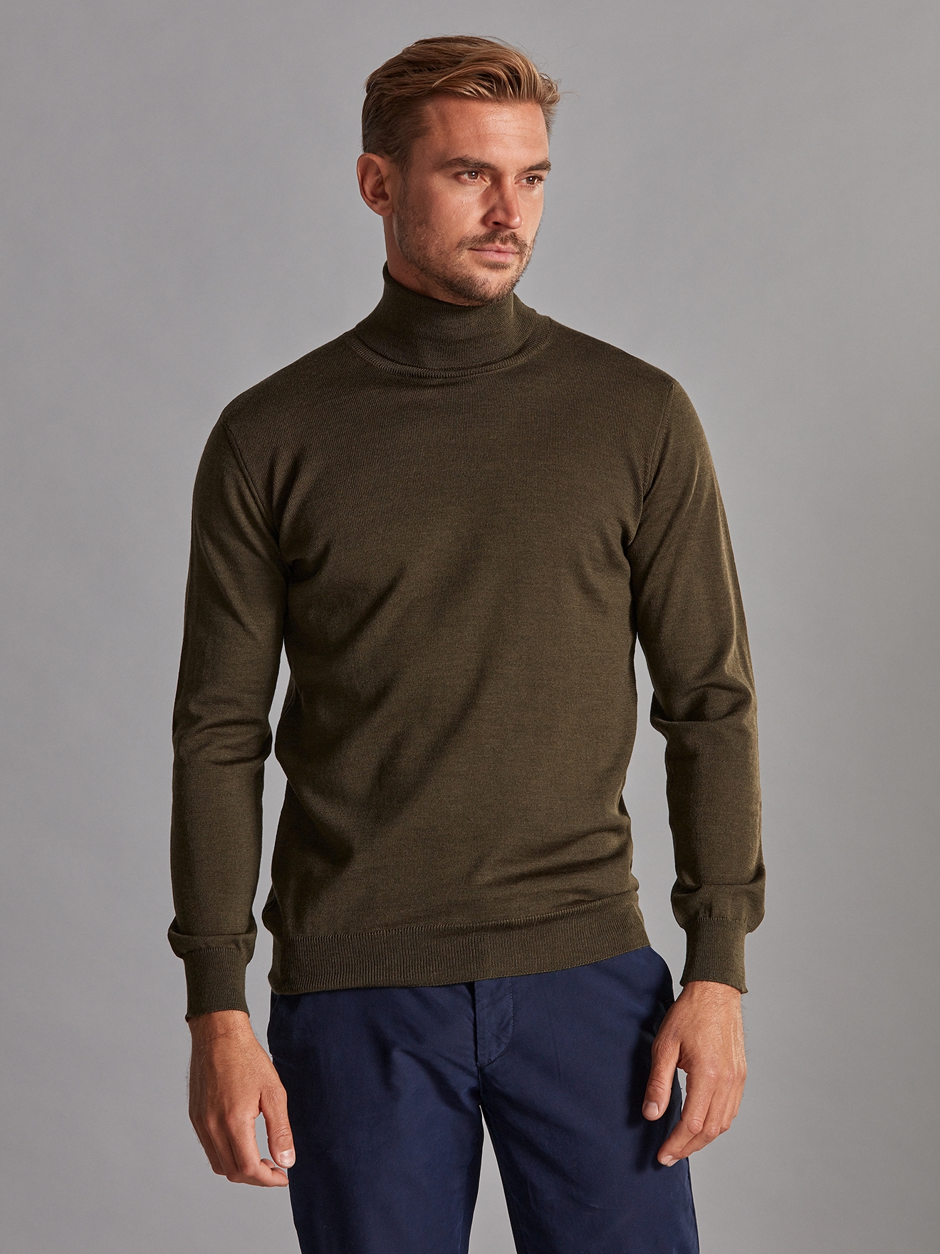 Bond turtleneck in khaki merino