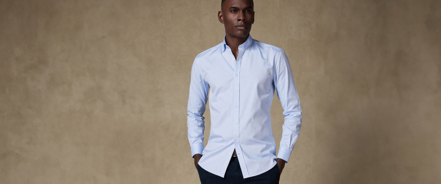 Incontournable du vestiaire masculin, la chemise slim business se décline dans une infinité de tissages et de couleurs pour un style classique et audacieux.