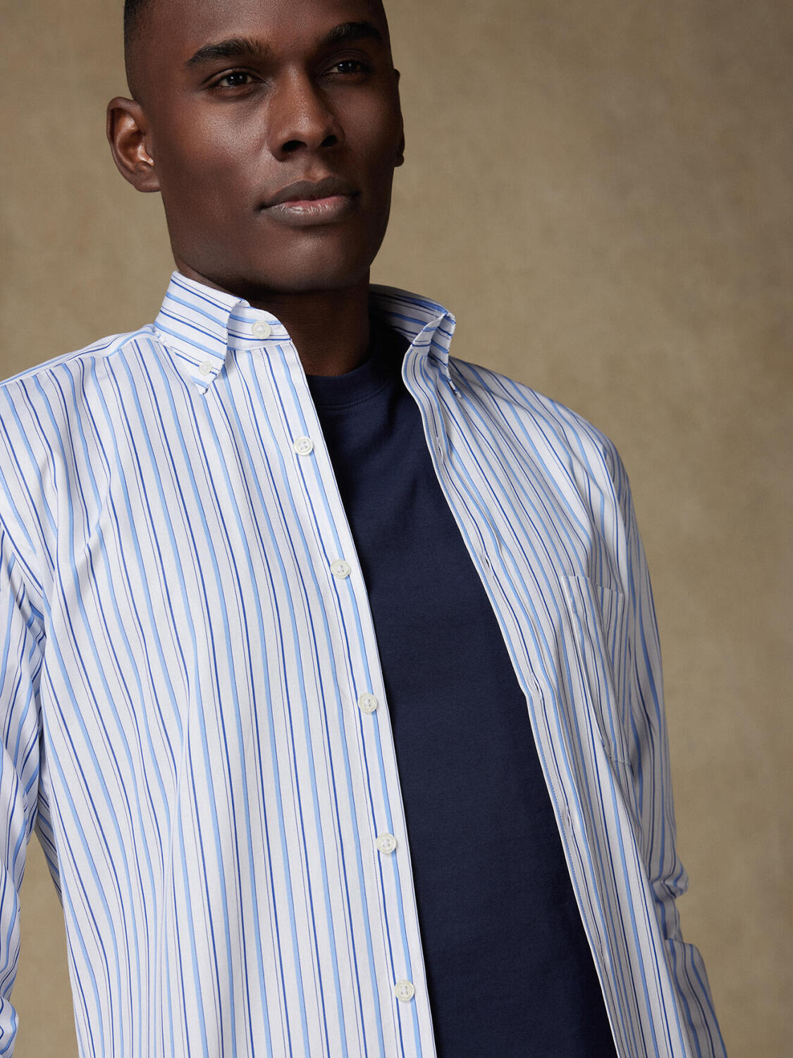 Brent Hemd mit himmelblau Streifen   - Button down Kragen