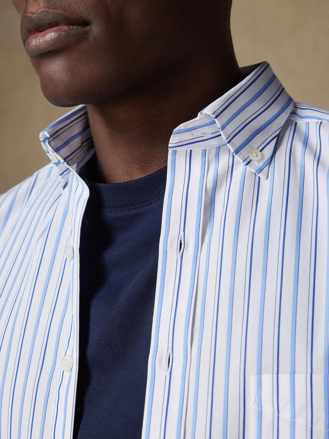 Brent Hemd mit himmelblau Streifen   - Button down Kragen