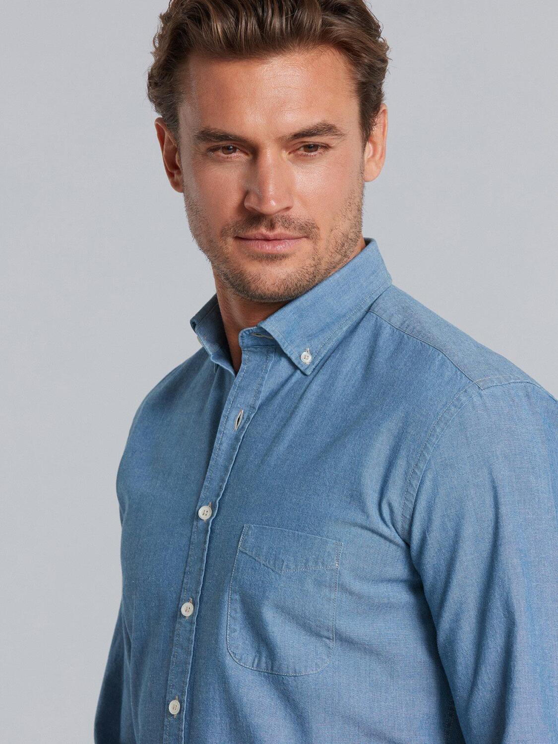 Blue chambray shirt - Button down collar