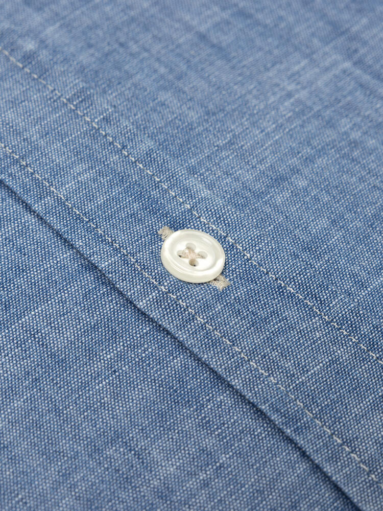 Overhemd in chambray hemelsblauw - Button-down kraag