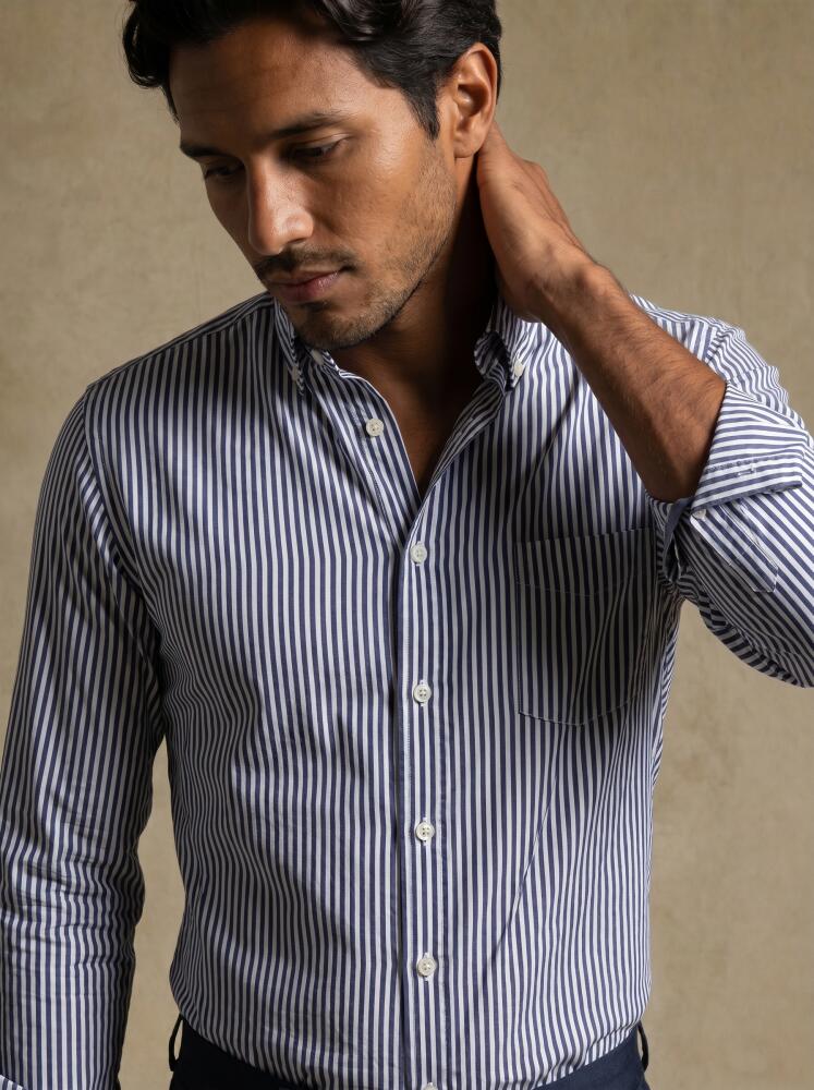 Davin Gestreiftes Hemd Marineblau &ndash; Button-down-Kragen