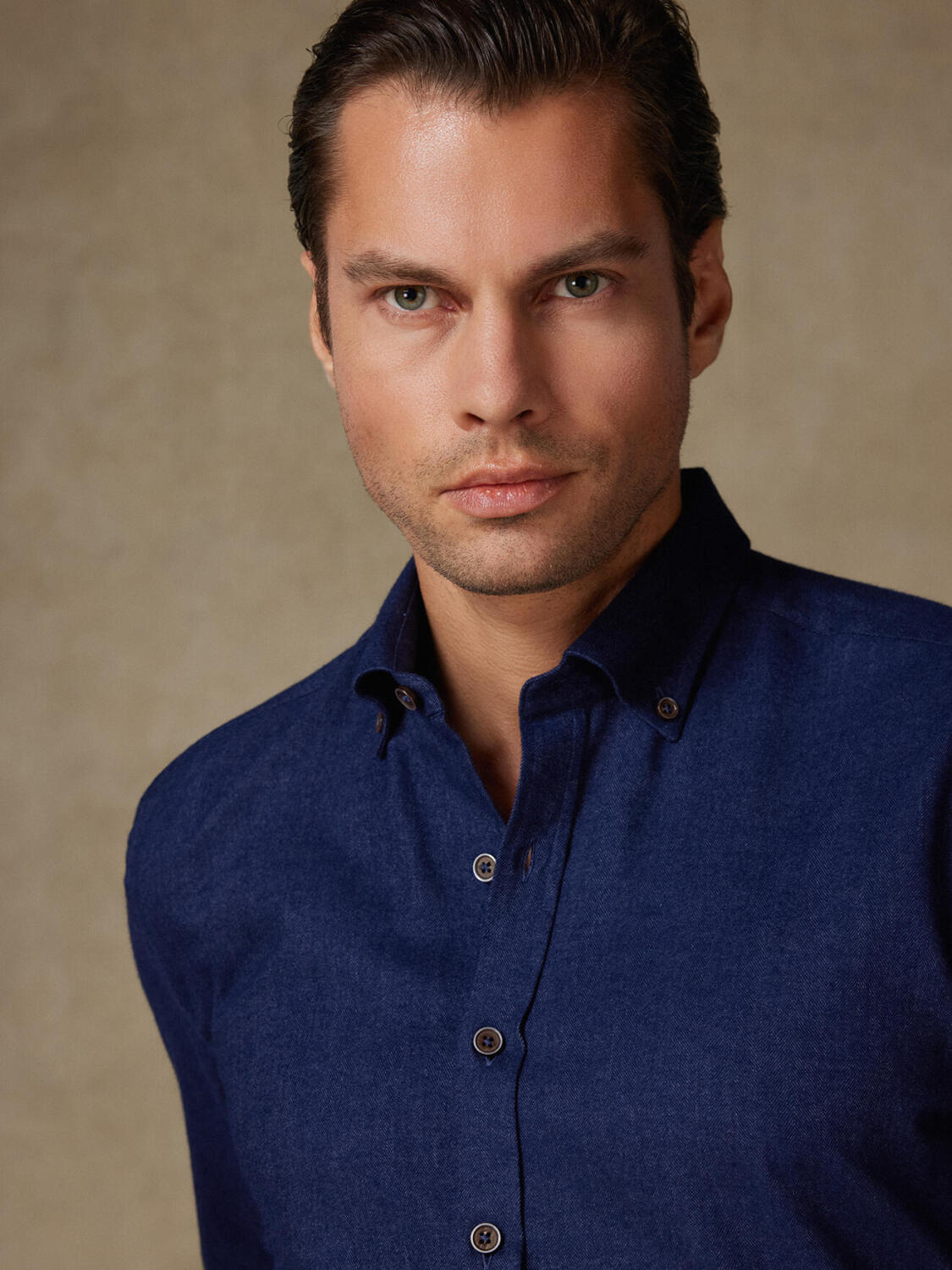 Chemise Hall en flanelle marine - Col Boutonné