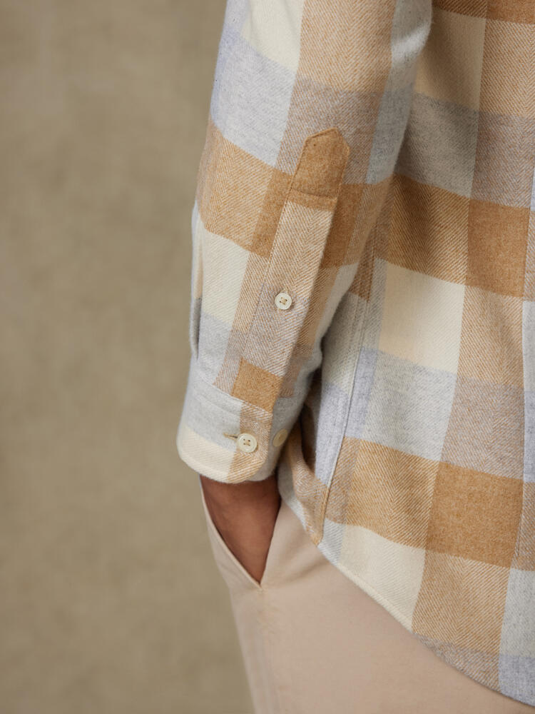 Hemd Howler aus beigefarbenem Flanell - Button-Down-Kragen