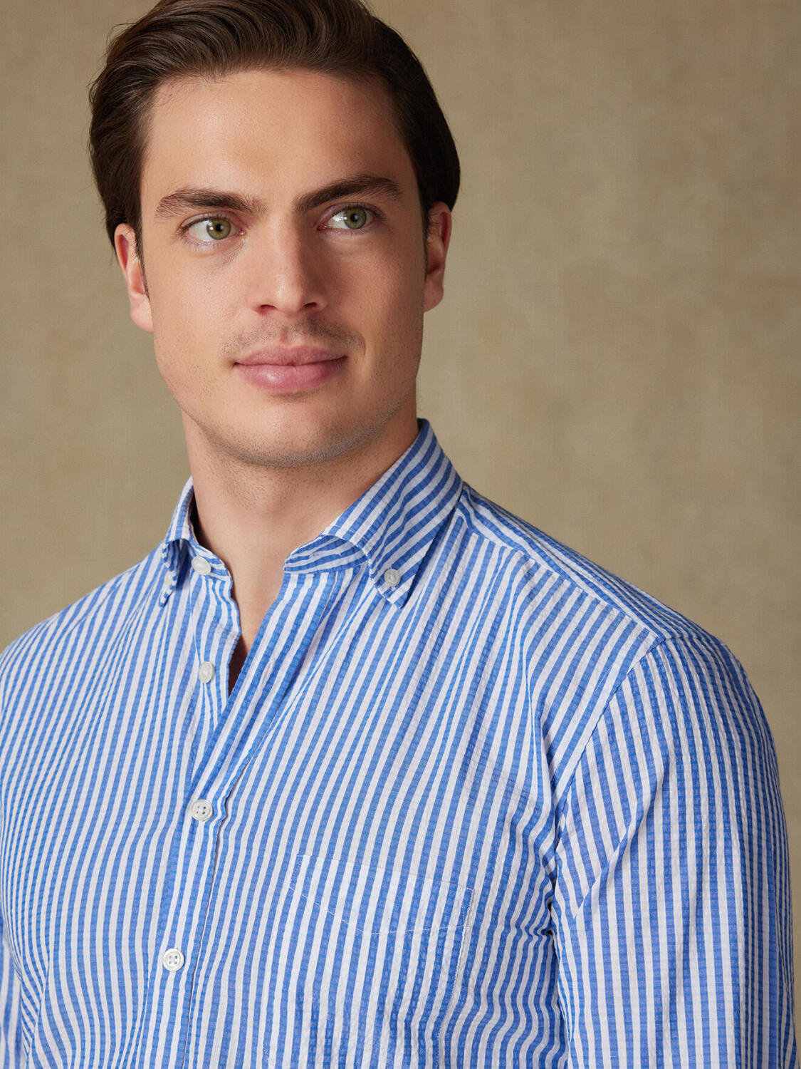 Camicia Ian in seersucker blu - Con buttoncini