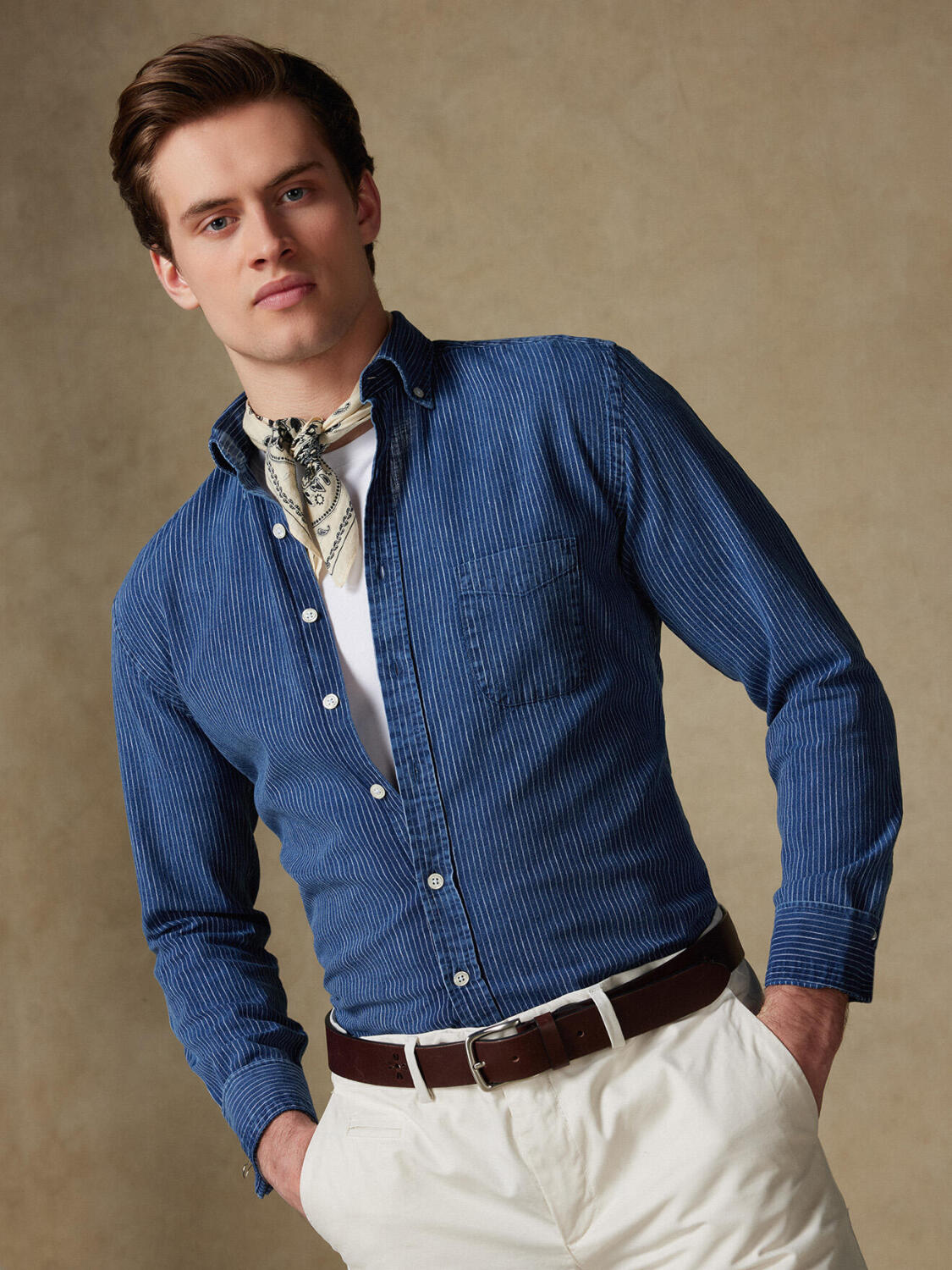 Island Hemd mit indigo Streifen   - Button down Kragen