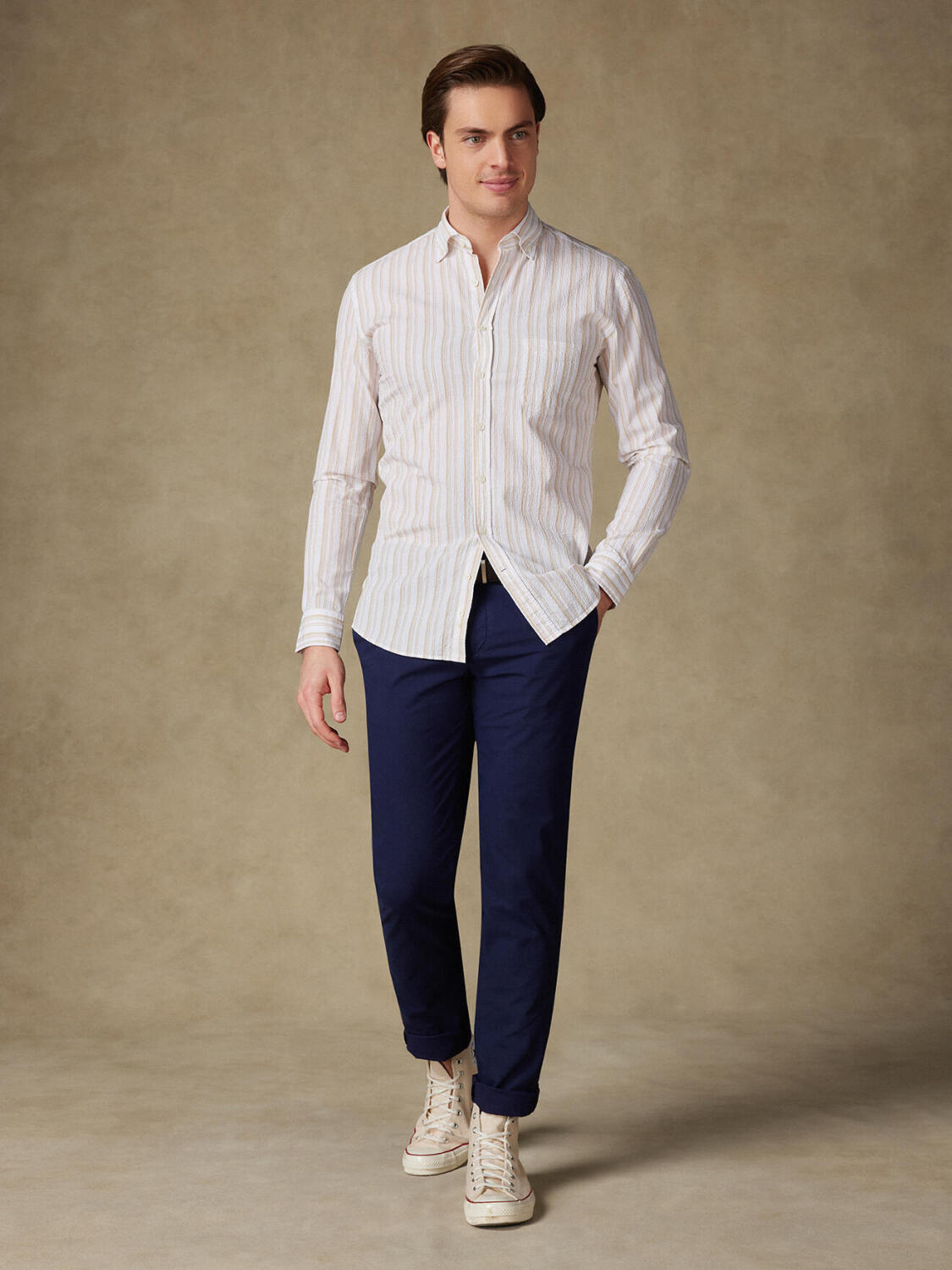 Broekje Ivor en seersucker beige - Button-down kraag