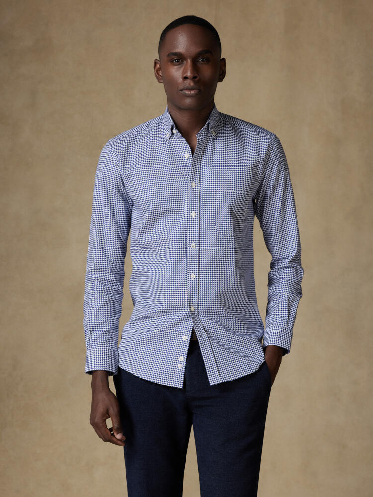 Leelan shirt, navy textured  - Button down collar