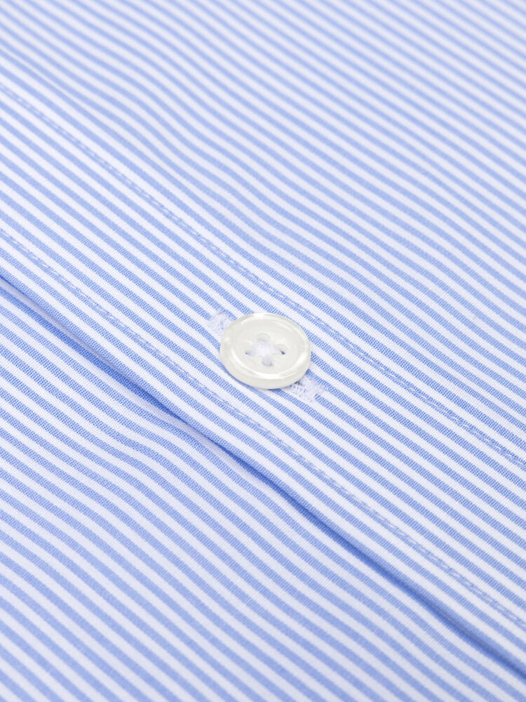 Menthon-Hemd mit himmelblauen Streifen - Buttondown Kragen