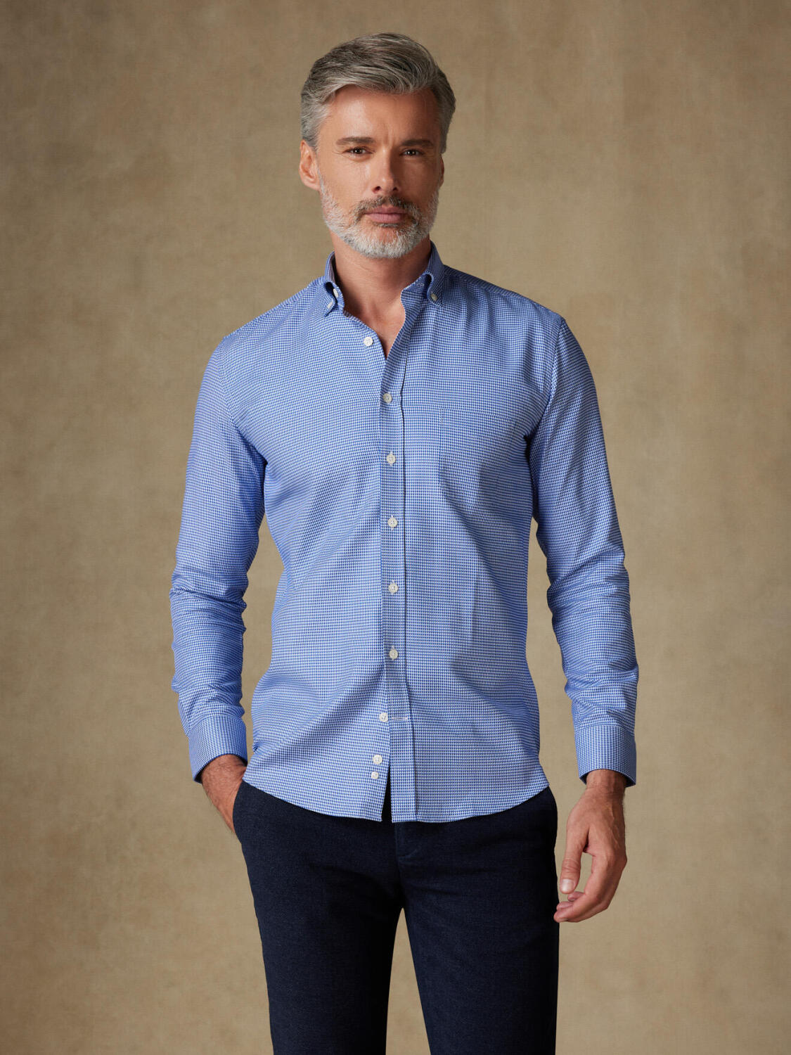 Morris-Hemd aus blauem Twill  - Buttondown Kragen
