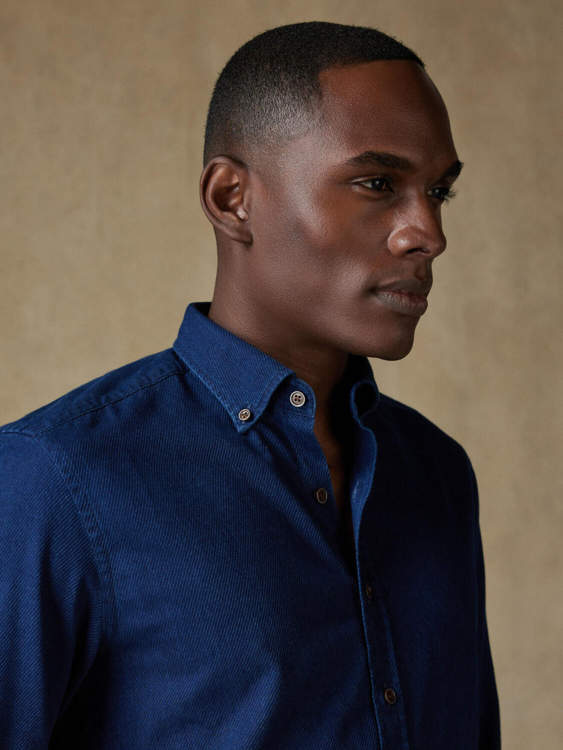 Chemise cintrée Alford en twill indigo - Col Boutonné