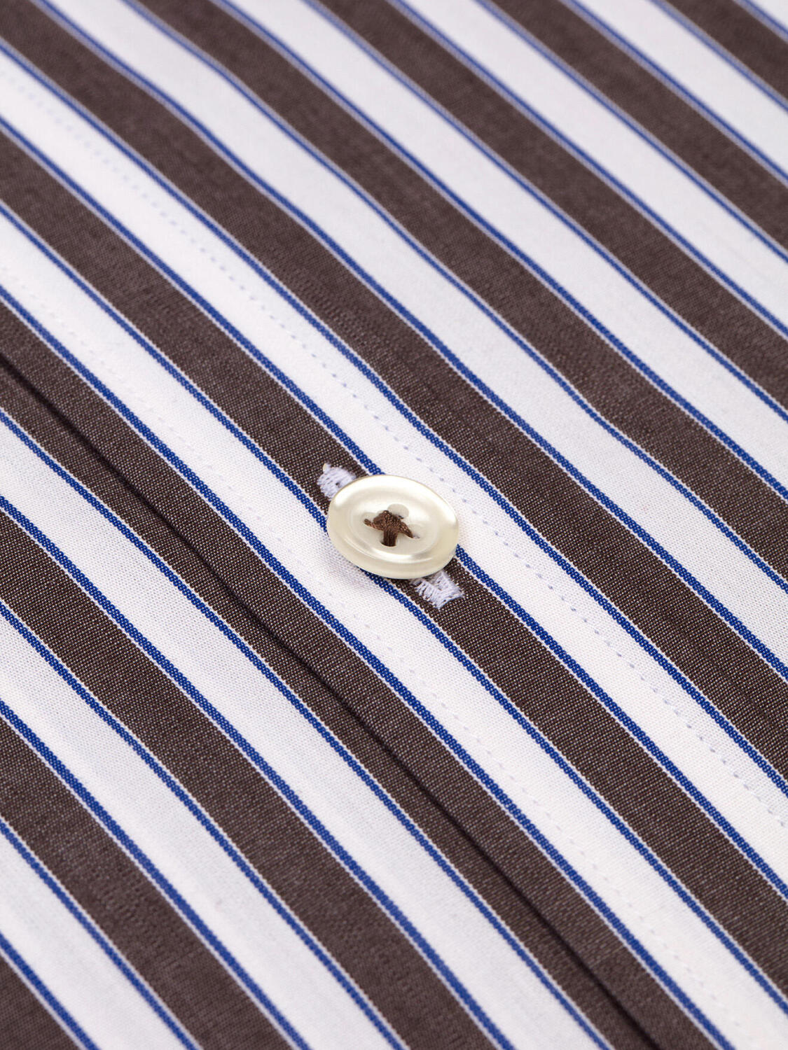 Tailliertes Hemd Carl - gekn&ouml;pfter Kragen