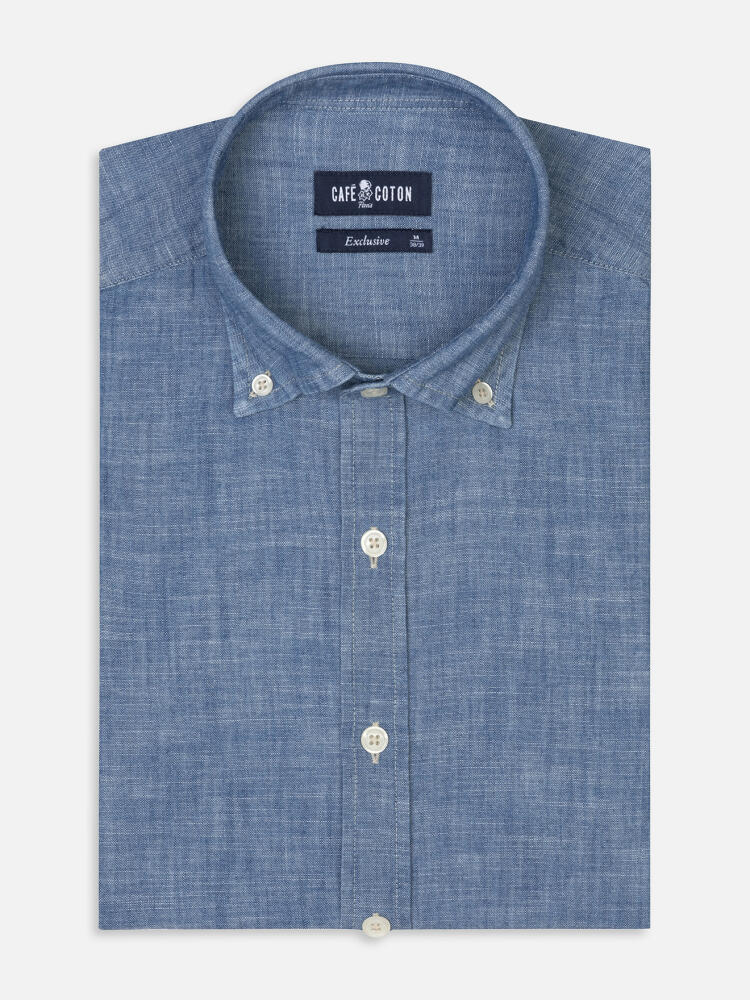 Tailiertes Hemd aus Chambray himmelblau - Button-Down-Kragen