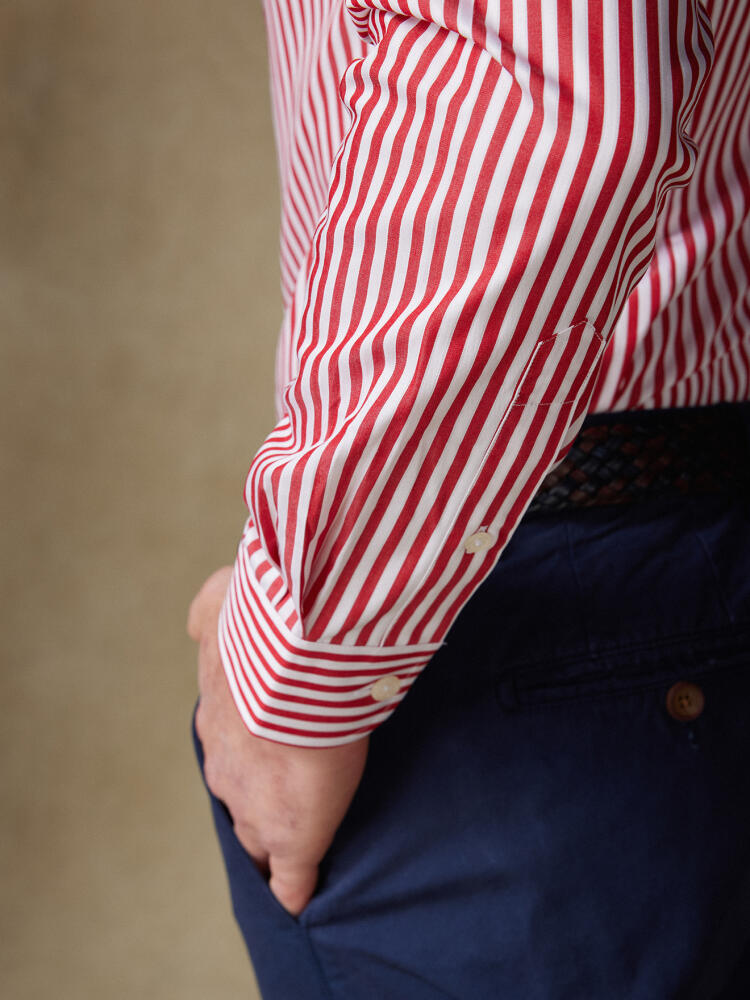 Chris slim fit shirt with red stripes   - Button down collar
