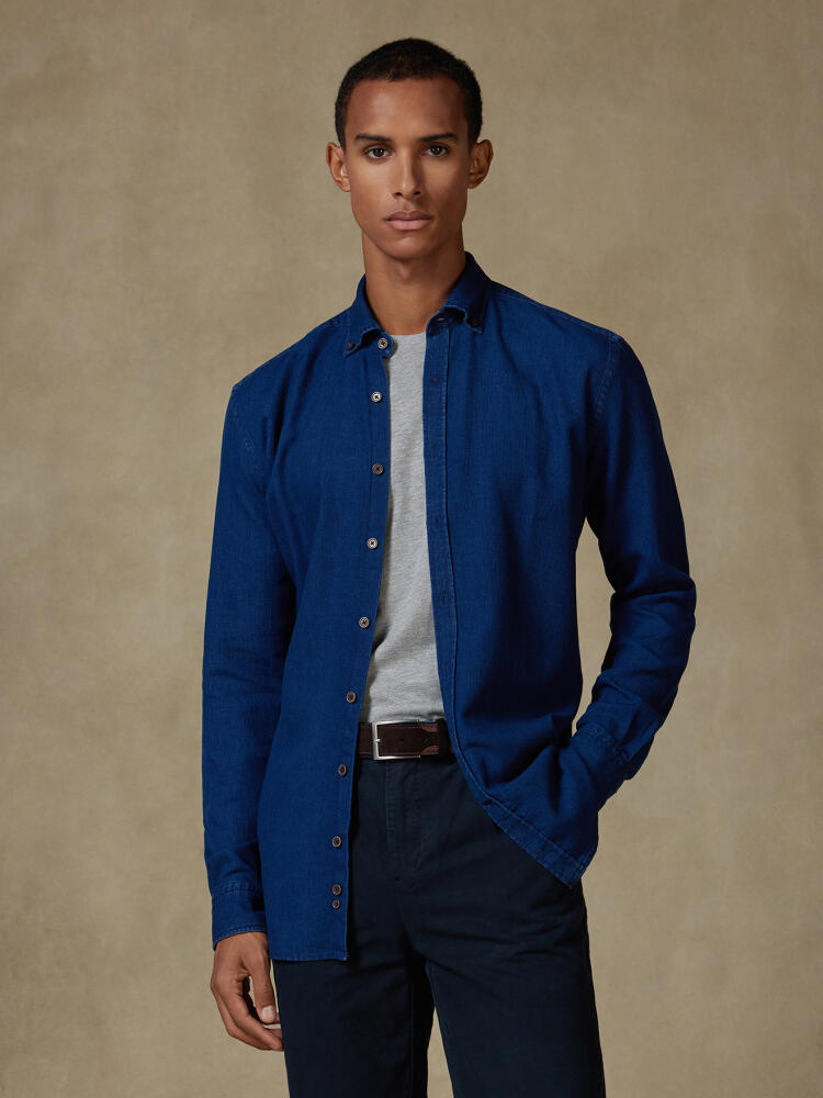 Camicia slim fit Cross in indigo - Cuello button-down