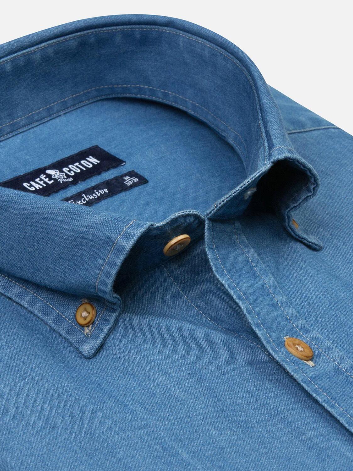 Chemise cintrée en denim bleu  - Col Boutonné
