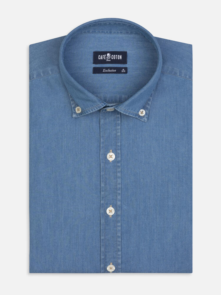 Chemise cintrée en denim ciel- Col Boutonné